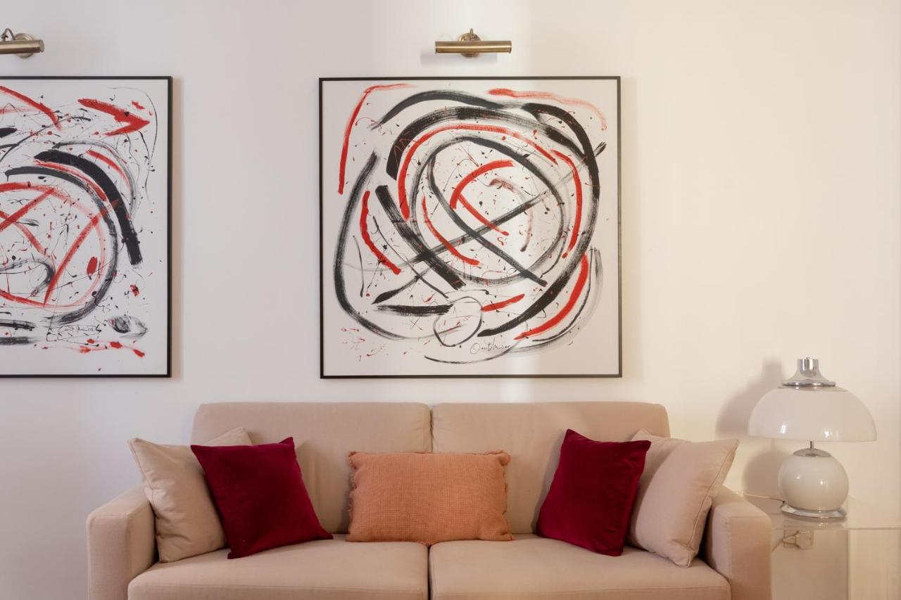 Iflat Red Roman Apartament Bagian luar foto