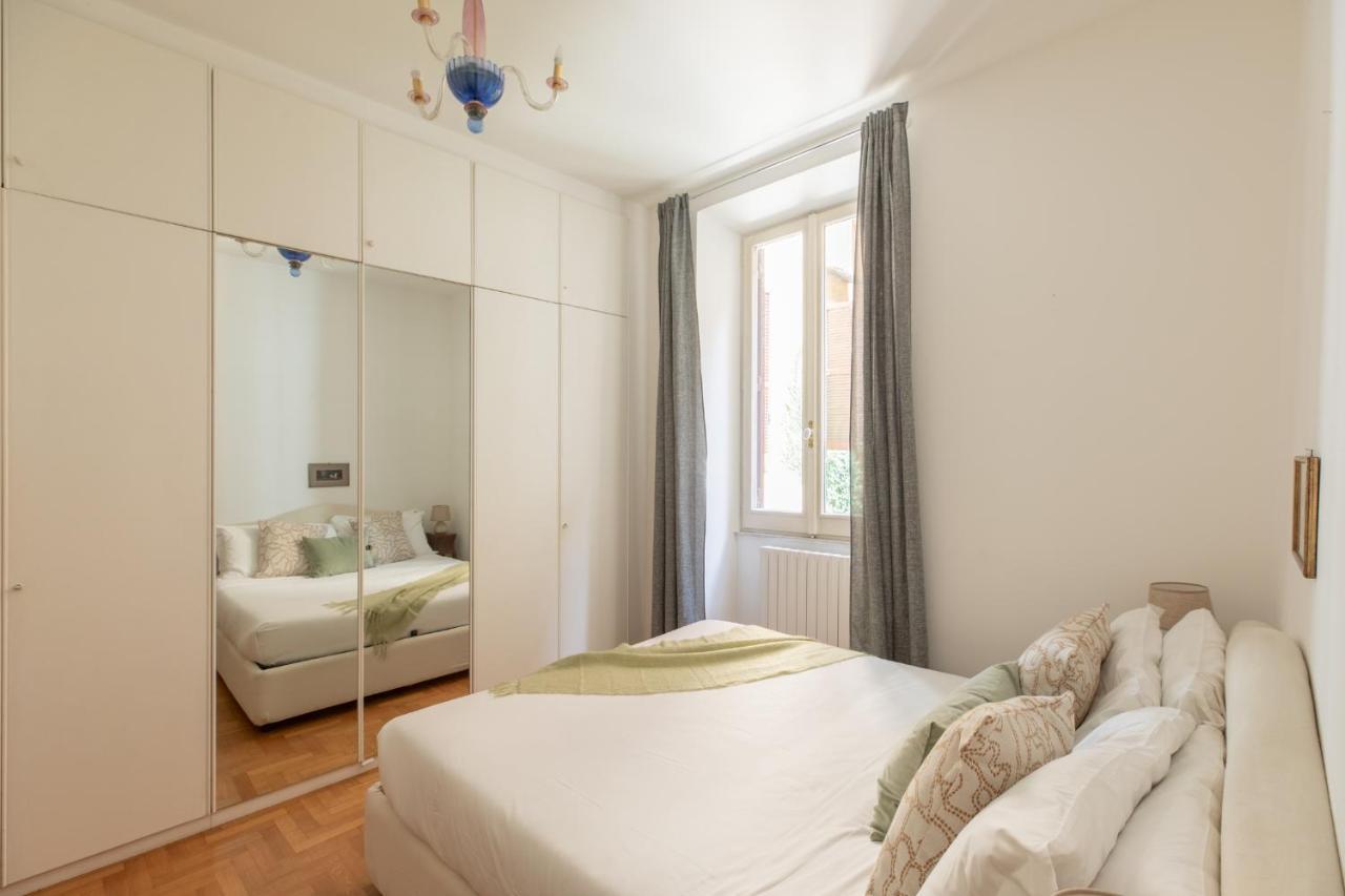 Iflat Red Roman Apartament Bagian luar foto