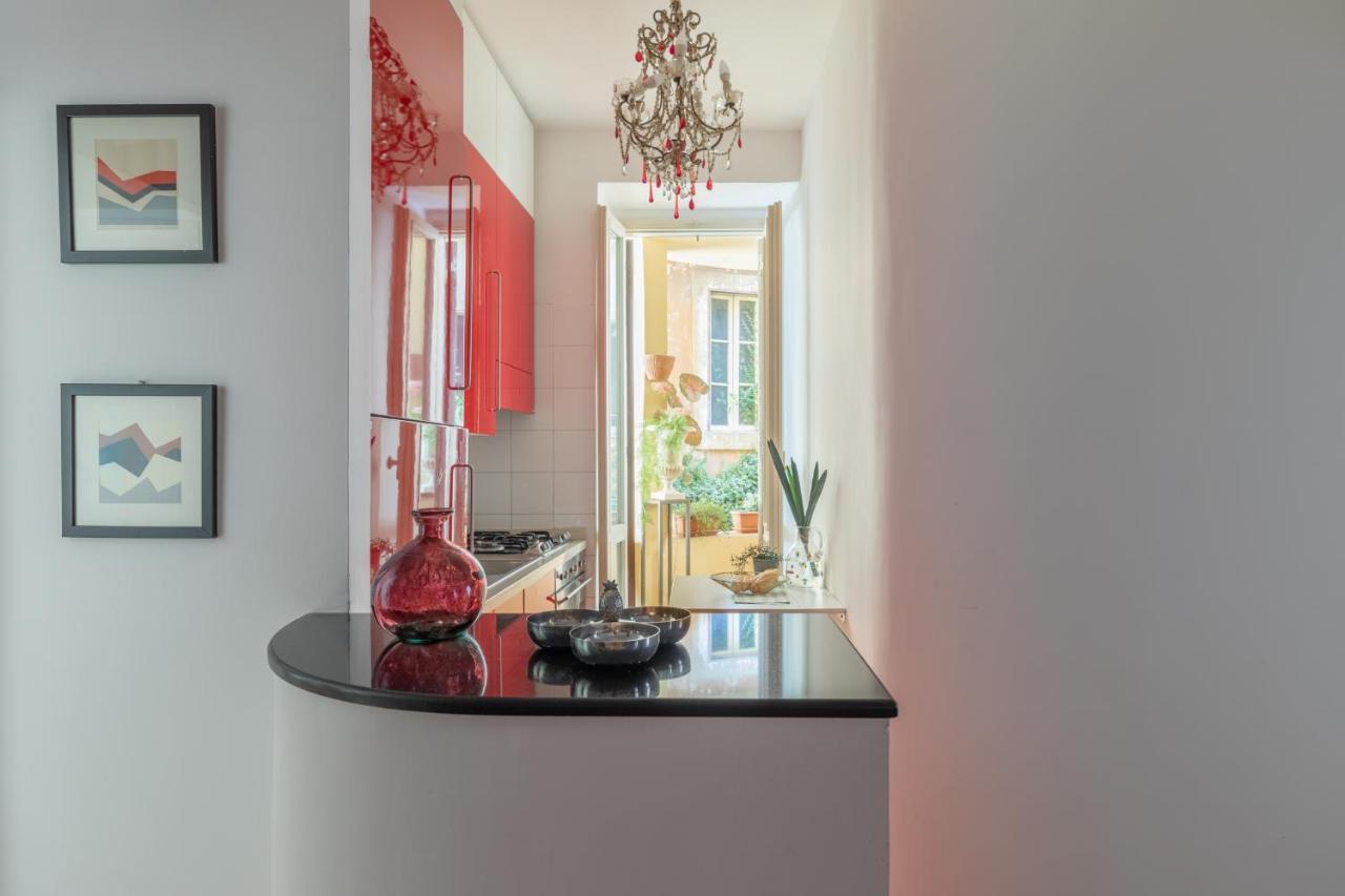 Iflat Red Roman Apartament Bagian luar foto
